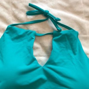 Athleta Swim - Athleta Teal Key Hold Bikini Top Athleta Swim - Athleta Teal Key Hold Bikini Top